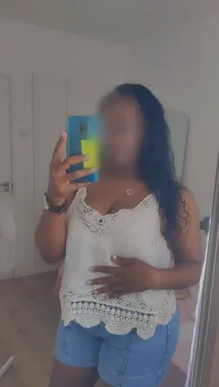 Clara, 34 años